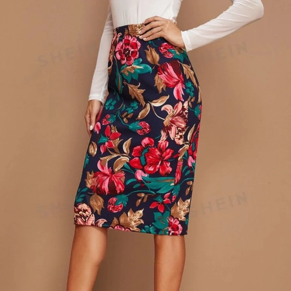 Floral pencil skirt